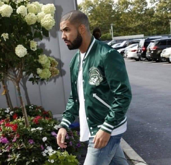 JustinThind's tweet photo. Drake is set to drop a new album on Friday.

Michigan State’s record in the next game played after a Drake project release is 10-0.

MSU vs Michigan is on Saturday. #Analysis https://t.co/H1737fNZwm