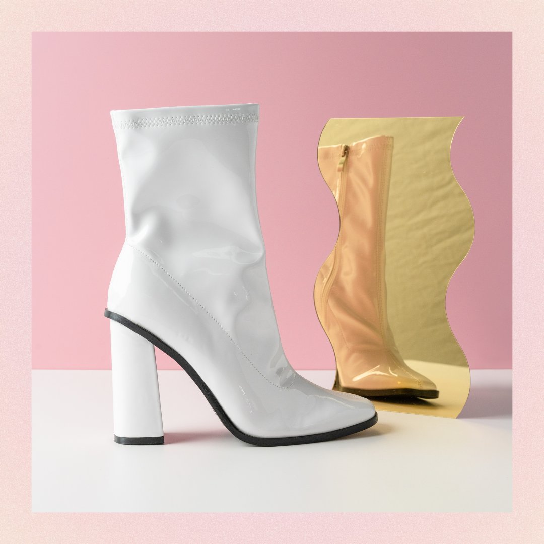 spectrumbrand_'s tweet photo. Transform your content with our Mirror Styling Props ✨

Add dimension to your product photography or create visual interest in fashion shoots! The creativity is endless! 

SHOP PINK MIRROR PROPS HERE: https://t.co/2DgEhBcp9A
SHOP GOLD MIRROR PROPS HERE: https://t.co/FfiP7RrDnq https://t.co/hMi5Npb4Qq