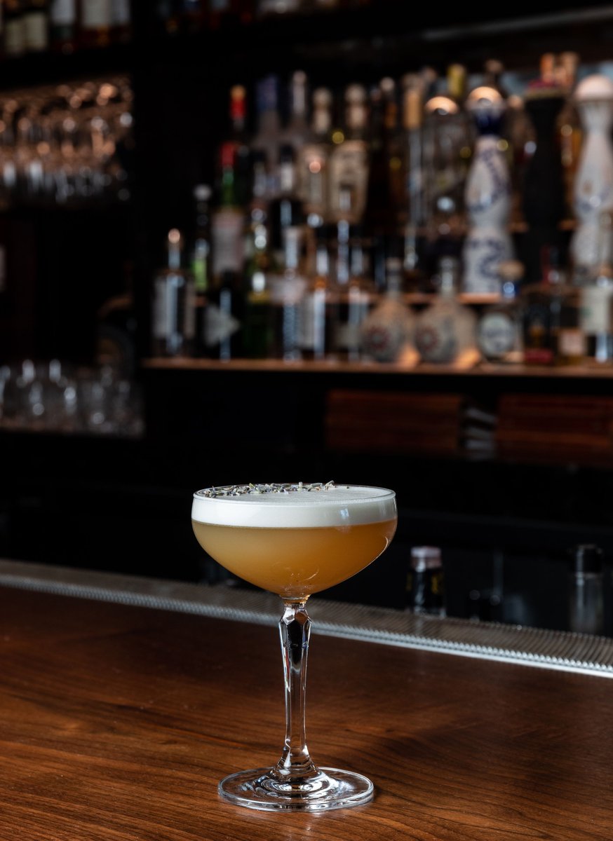 Early Grey Martini 2.0 | Tanqueray London dry gin, sons of Vancouver amaretto, earl grey lavender syrup with egg white.​

#ElisaSteak