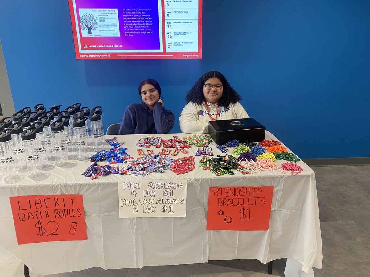 SusanT1220's tweet photo. What an amazing event led by @MissChilds111 Ms. Ezeldin and our awesome Patriots❤️🤍💙 #patriotpride https://t.co/l7YJnGrk9a