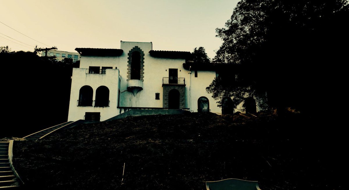 GAC_Fanatics's tweet photo. All new #GhostAdventures Part 2 of the "Los Feliz Murder House" investigation, tomorrow on Travel Channel 10/9c and Streaming on Discovery Plus. @Zak_Bagans @AaronGoodwin @BillyTolley @jaywasley https://t.co/gmDmBBaMIi