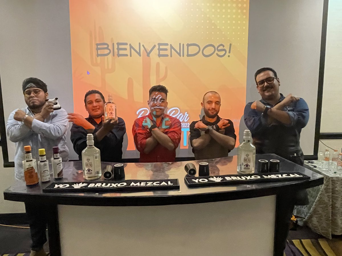 Semifinalistas con la X de BruXo, de OaXaca, de MeXicali de MeXico 🇲🇽