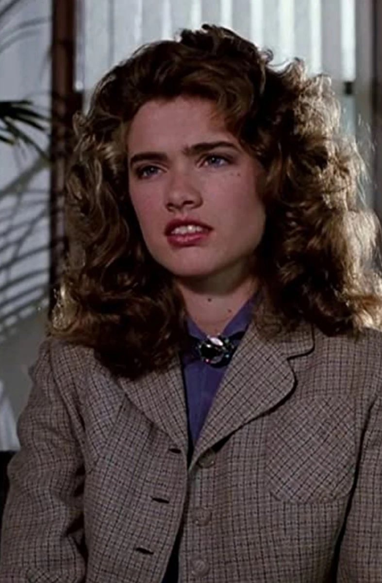 Tanyrl_'s tweet photo. @sniffalt Nancy Thompson and Suzie Toller😐 https://t.co/iYlAypplGK