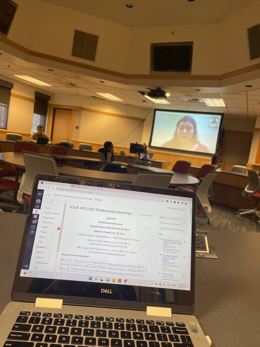 maggiedurling's tweet photo. Christine Flores, gave some great words of wisdom to #rsj499 today! Know your worth and always advocate for yourself! #studentjournalist #rsj @RSJNevada https://t.co/GUFK6C9Dak