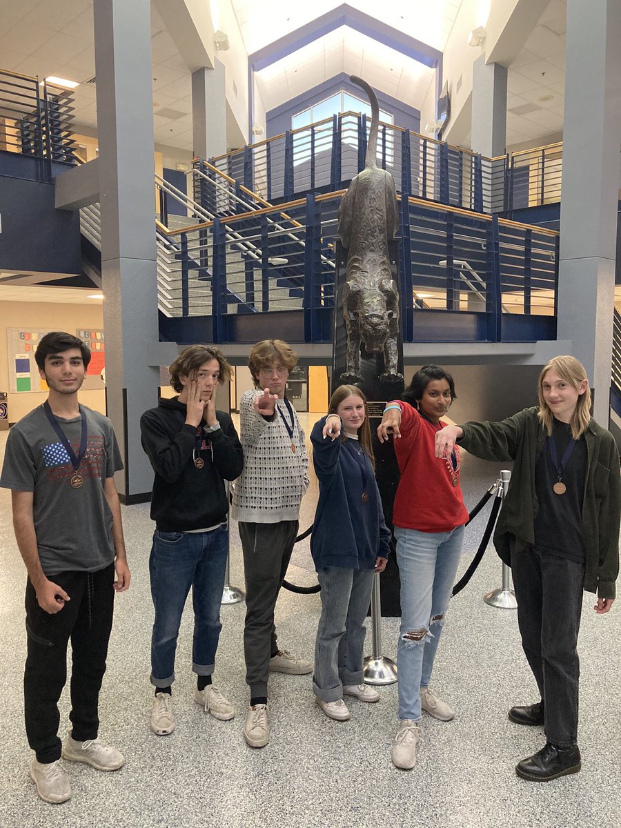 LHSSCHOLARSBOWL's tweet photo. Congrats to our Varsity team tonight who ended up 8-3, finishing third place overall @ Mill Valley! Bringing home the hardware! 🥉🦁❤️￼ https://t.co/VBoUbEusHi