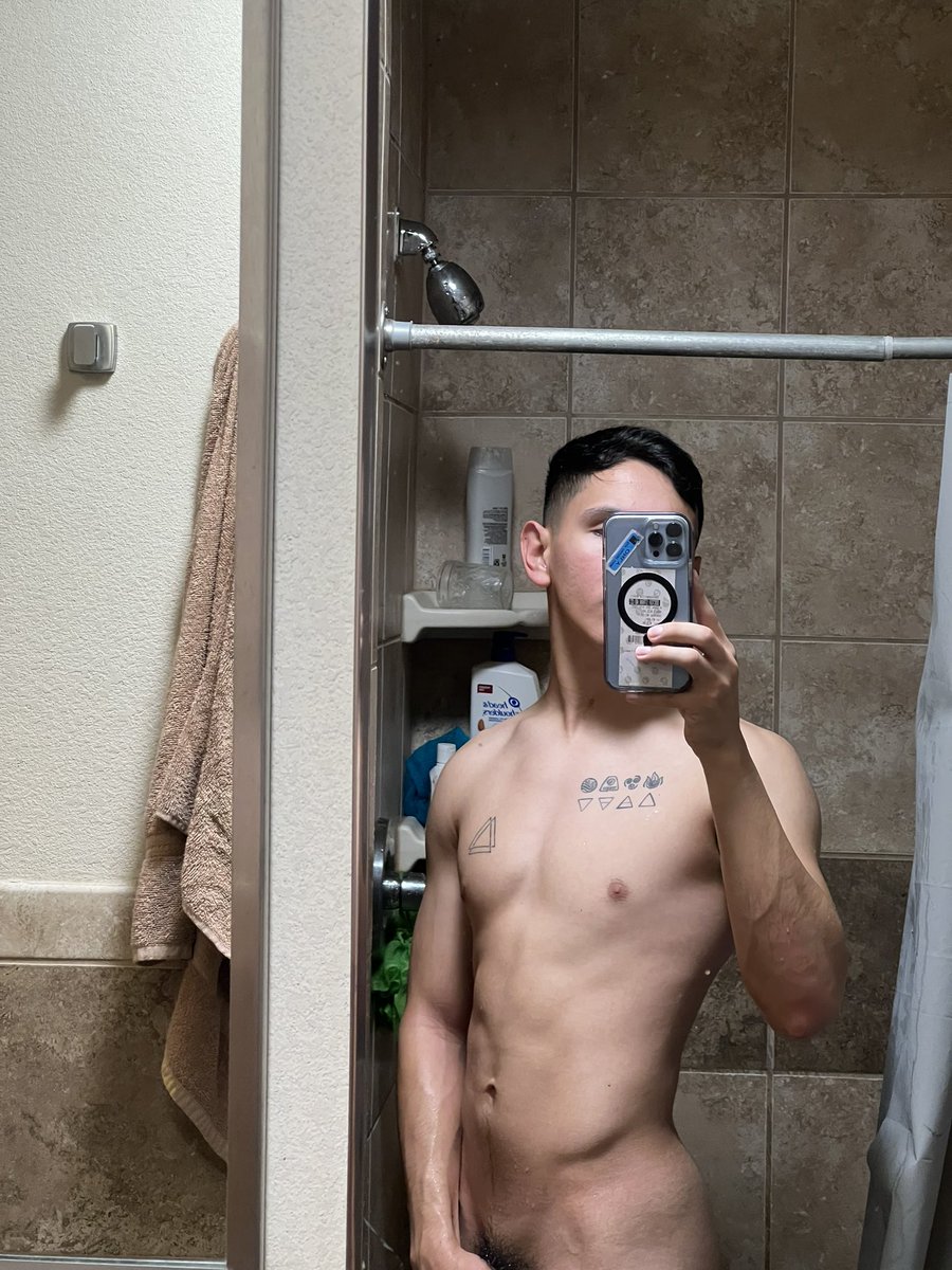 xSamuelAndrews's tweet photo. #gay #bi #newtwitter https://t.co/9BaENlJIIz