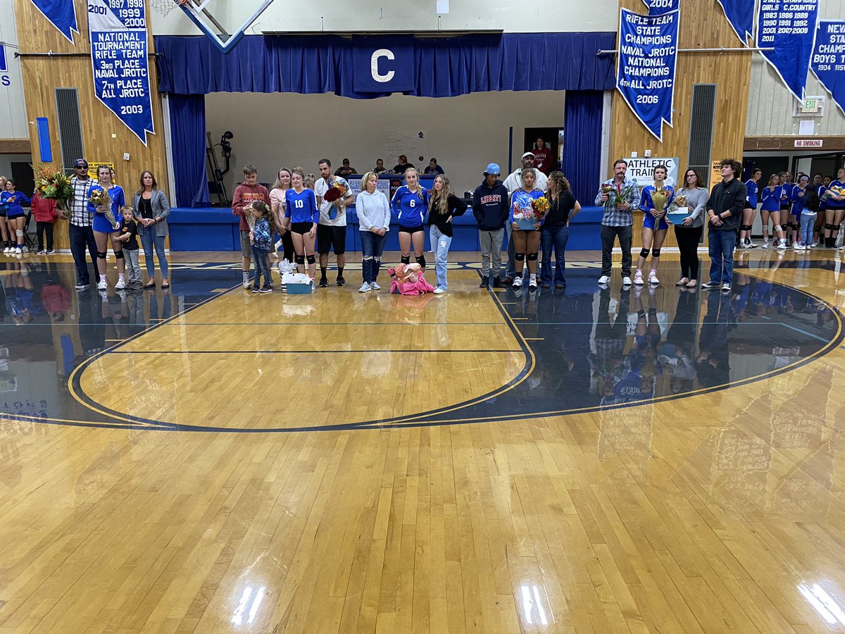 Senior Night tonight for Carson High volleyball. 

Five seniors will depart after this season in Riley Kolsch, Alyson Murphy, Gabi Green, Erin Peterson and Anela Mitchell.