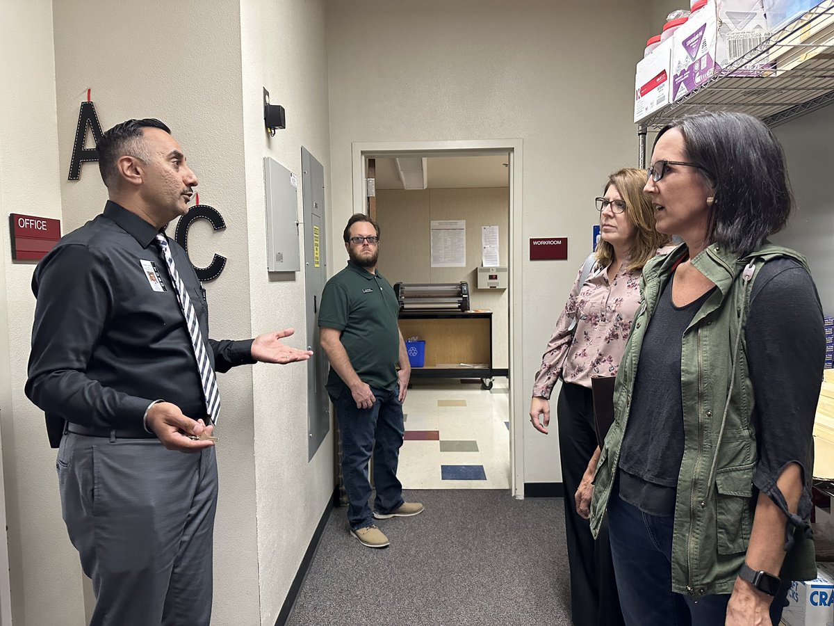 TurlockUSD's tweet photo. This afternoon members of the TUSD Board of Trustees went on a tour of four campuses—eCademy, Walnut, Osborn, &amp; Cunningham—and received an update at a workshop on current modernization projects, the next phase of projects, and long term facilities planning. #TUSD https://t.co/YyHaZ5o7hY