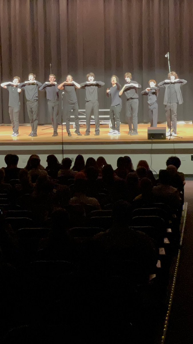 Some amazing talent at the Fall Cabaret!  #nocknation <a href="/pthsVOX/">𝙿𝚃𝙷𝚂 𝚅𝙾𝚇</a> <a href="/panthertownNJ/">Pequannock Schools</a>