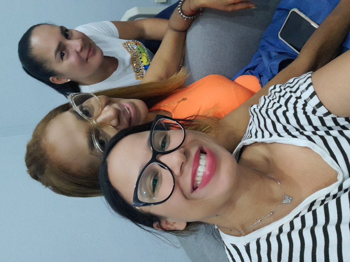 IntermedioReal's tweet photo. Seguimos creciendo y unificados. #PLDvuelveenel2024 #PLDcrece https://t.co/LndLnzd5O6