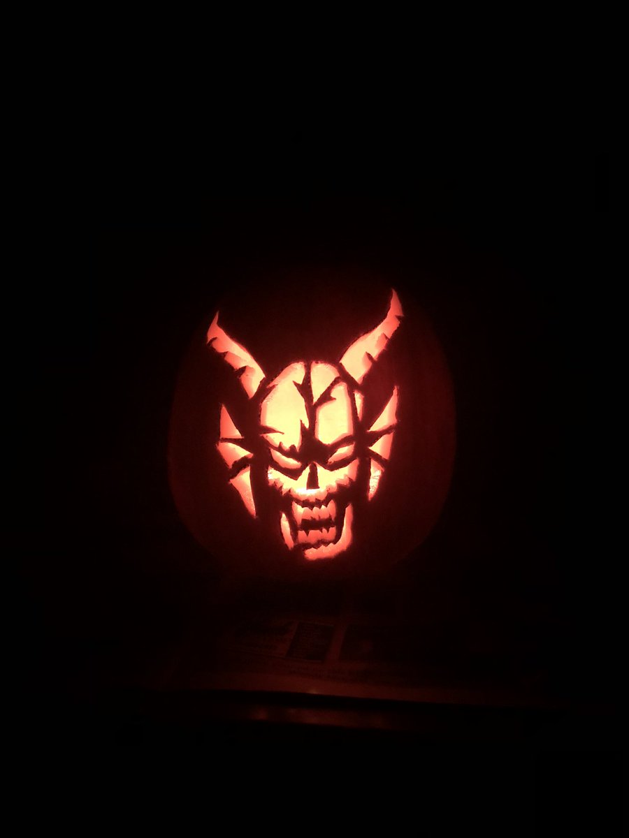 MitchP1983's tweet photo. Did some pumpkin carving tonight inspired by @Stranger_Things and the #HellFireClub ! I think it came out pretty good! Eddie would be proud! 😄#MasterOfPumpkins #Halloween https://t.co/KO8sxSYpCS
