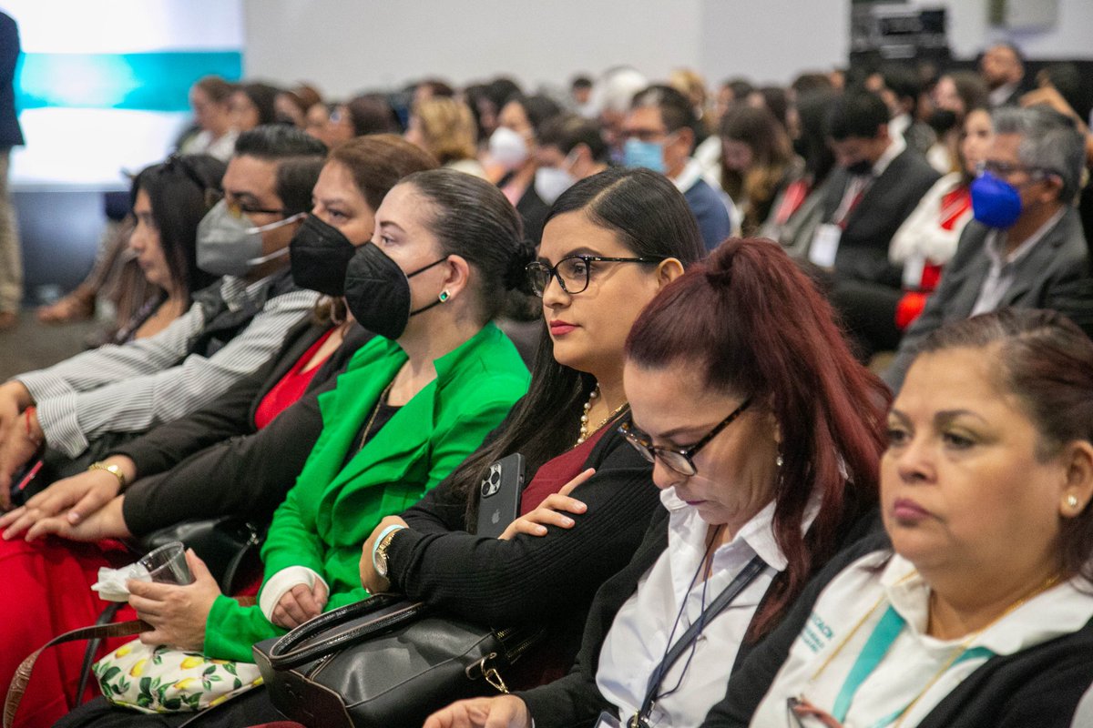 CONISEN_oficial's tweet photo. ¡Así es como arrancamos este 5to. Congreso Nacional de Investigación sobre la Educación Normal!
Compártenos tus imágenes con el #Conisen2022 https://t.co/zP4lPALNb8
