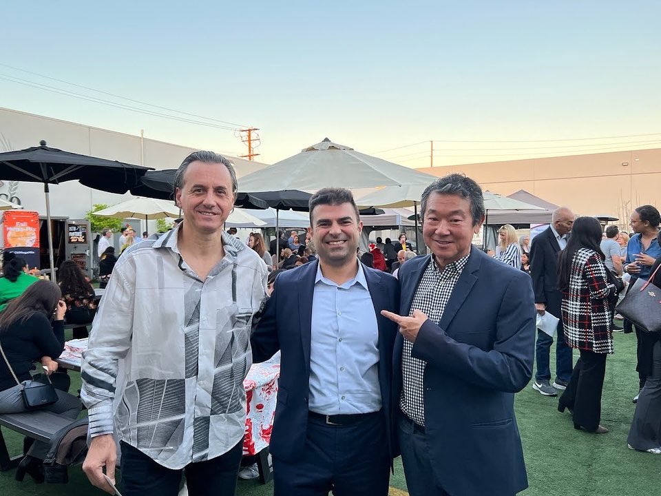 SergeforWater's tweet photo. Had a great time at the @ArcadiaChamber mega mixer last night!  It was great to see my friends from the @TempleCityLife President Peter Choi and past Board Chair Serkan Erenay, owner of Erenay DesignBuild (architecture/construction).

#SergeForWater #UpperDistrict #GetOutTheVote https://t.co/mhiR9UBAp8