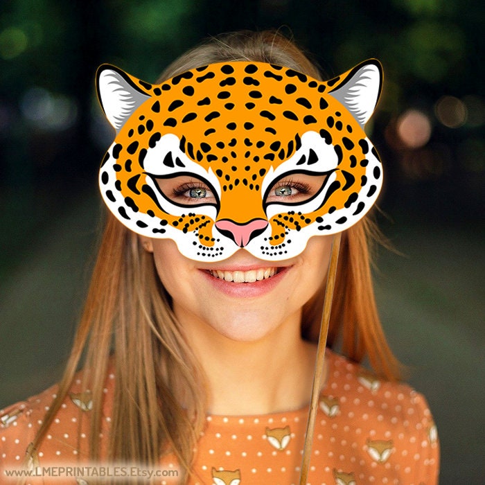 lmeprintables's tweet photo. ★★★★★ "Impactful with good detail. Thank you." Lisa M. https://t.co/AQVjPYh7er
#etsy #jaguarmask #catlovers #halloweenmasks #lastminutecostume #leopardmask #jaguarcostume #papermask #printablemask #diymasks #leopardcostume #tigermask #cheetahmask #animalsmasks #masks https://t.co/DfWEFfXTrE