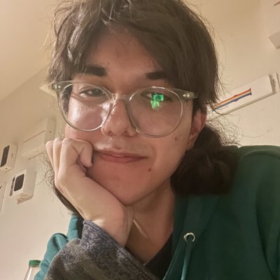 develobile's tweet image. Felt cute, might not delete