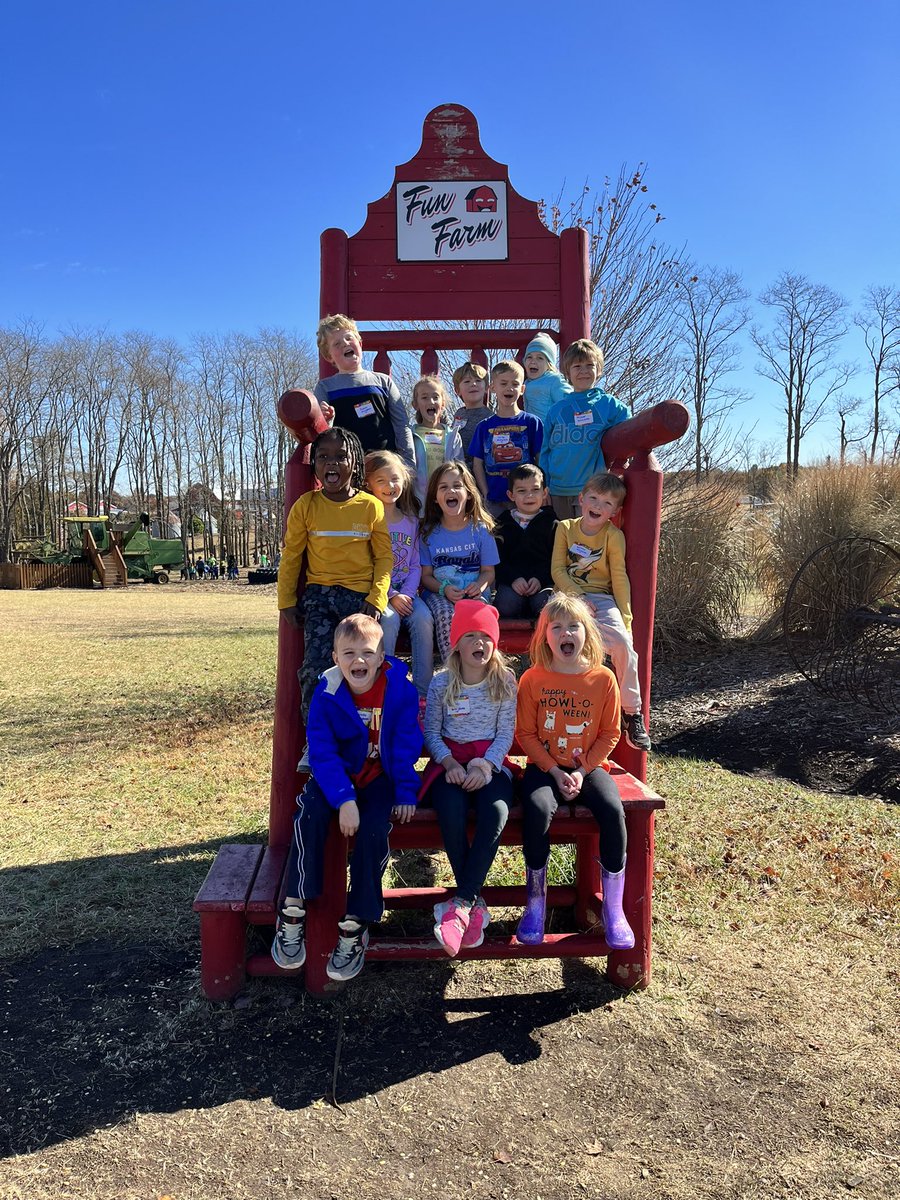 Nunzia Hoog tweet media