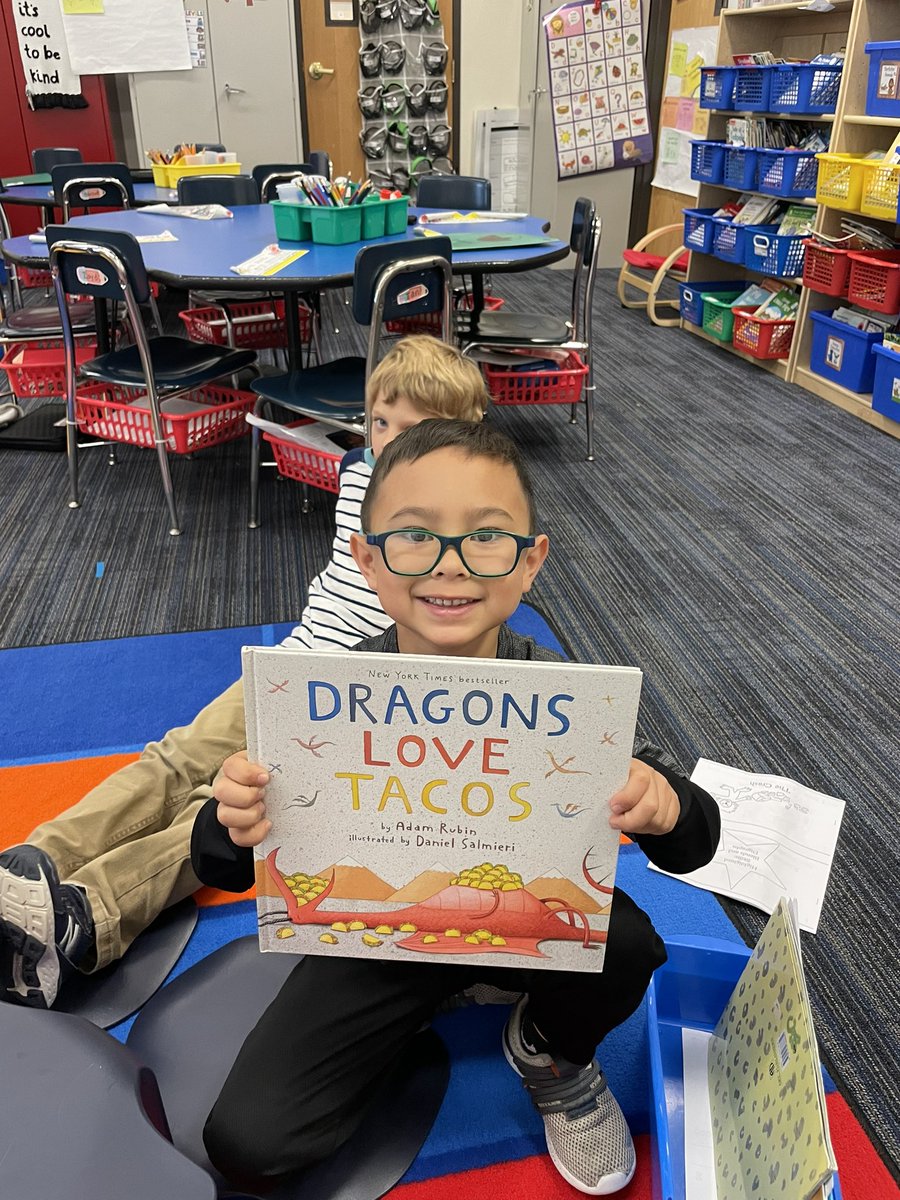 Ms. Elfering tweet media