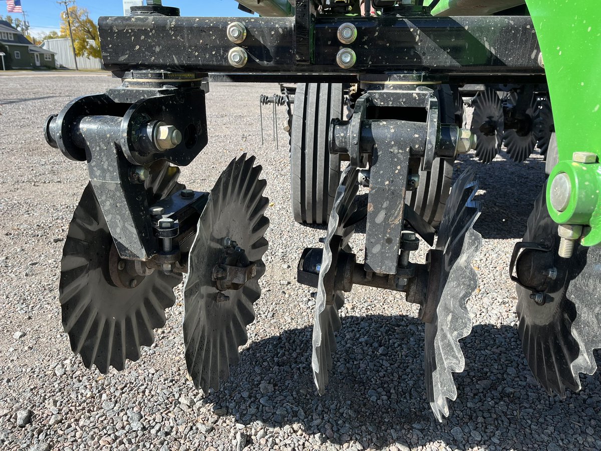 New studies for 2023 are in progress. Do you reference a fall tillage pass as the end of this year or the beginning of the next? Well here’s a sneak peak at what we will be up to the next few days as #agrevivalresearch23 starts now