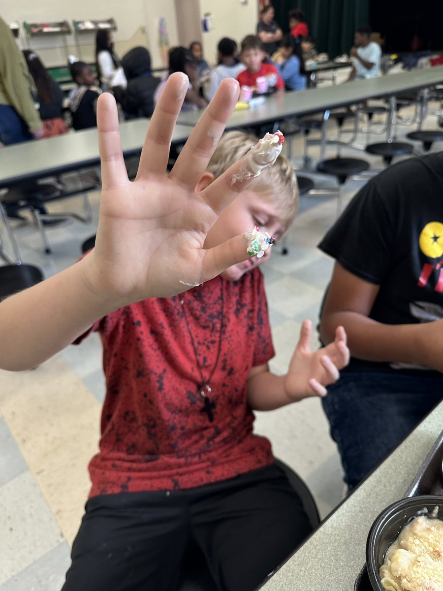 Jennifer Edelblute-Caggia tweet media