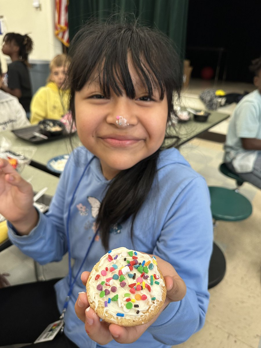 Jennifer Edelblute-Caggia tweet media