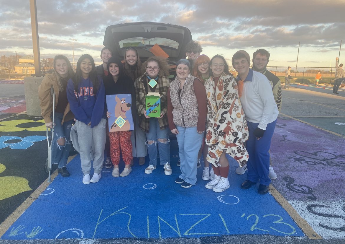 NhsOhhs's tweet photo. Some more pictures from tonight’s Trunk or Treat! https://t.co/zS3vpyRpvr