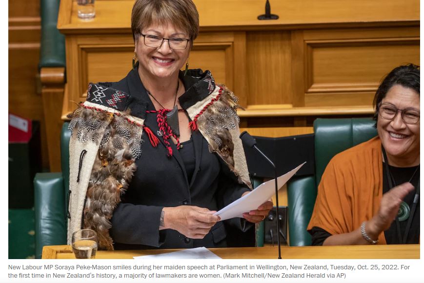 #IPU has been tracking the progress of #womenMPs for decades. As @sorayapm was sworn into @NZParliament this week, she created history as the Parliament of #NewZealand🇳🇿 now has a majority of women lawmakers, with 6️⃣0️⃣ women and5️⃣9️⃣men in office. ➡️washingtonpost.com/world/2022/10/…