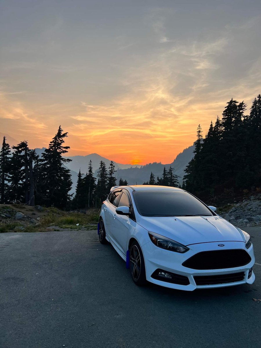 Devilman2085's tweet photo. Mt Baker cruise a few weeks ago... https://t.co/2M7zHoZgFv