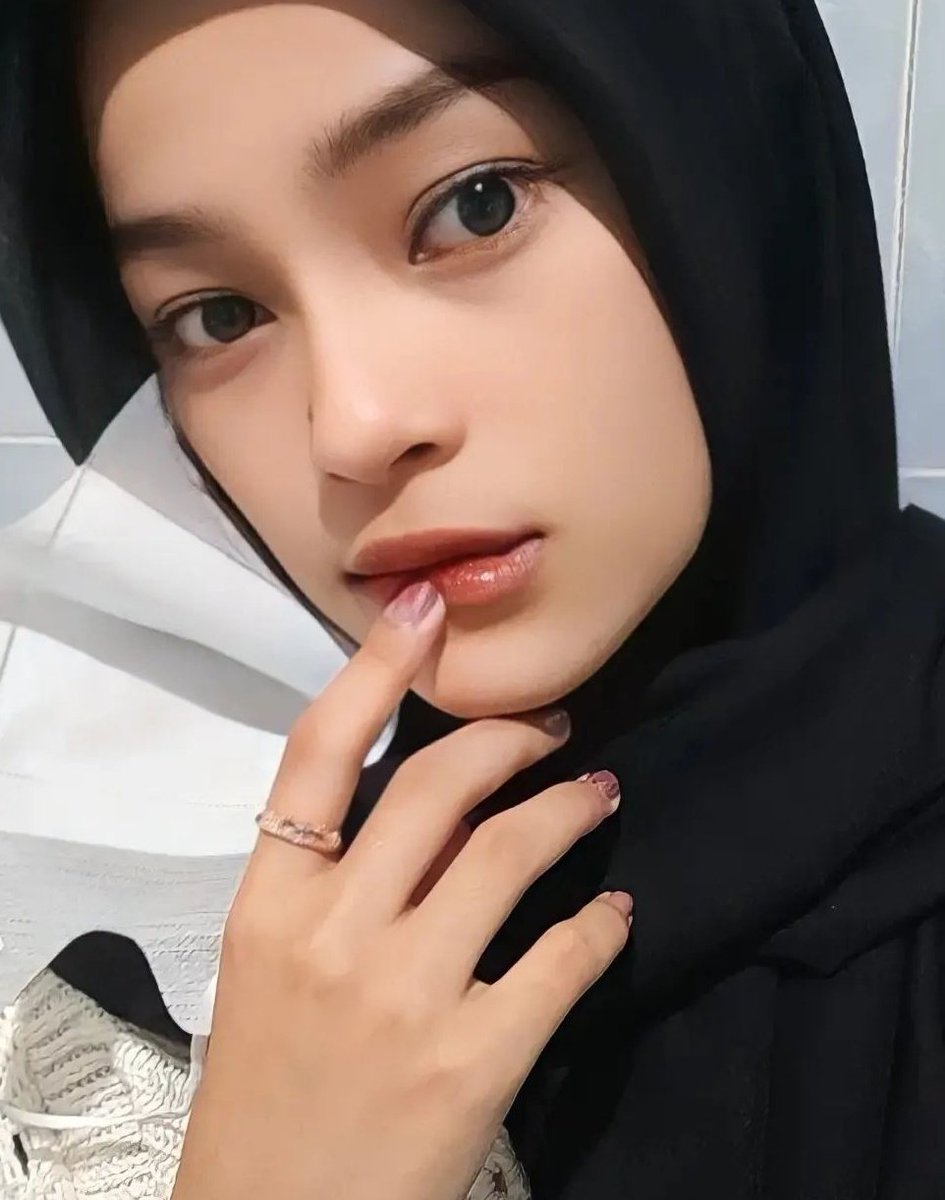 marchel69780353's tweet photo. #kontolin #pejuhinfoto #SANGE_AAAAAAAAAAH #chatseksyuk #jilmek #kontolinmuka #kontolinaku https://t.co/7D7w5shwd0