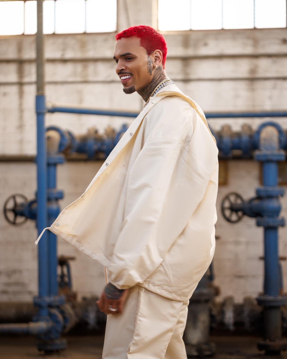 Davonnephillip's tweet photo. BTS of “Under The Influence” Video shoot 📸 with #Breezy #BreezyNation
Lead: Javon Drake 
Assistant: Me https://t.co/8tM4goeVPL