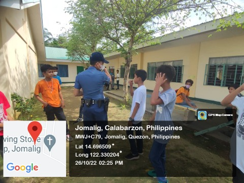 JomaligP's tweet photo. Dialogue

On October 26, 2022, at about 02:25 in the afternoon personnel of Jomalig MPS under the supervision of  PLT ROLDAN F GALLENERO, ACOP, conducted dialogue to the KKDAT members of  Brgy. Talisoy Jomalig, Quezon regarding on Anti-Illegal Drugs Campaign. https://t.co/6IapgcHPSf