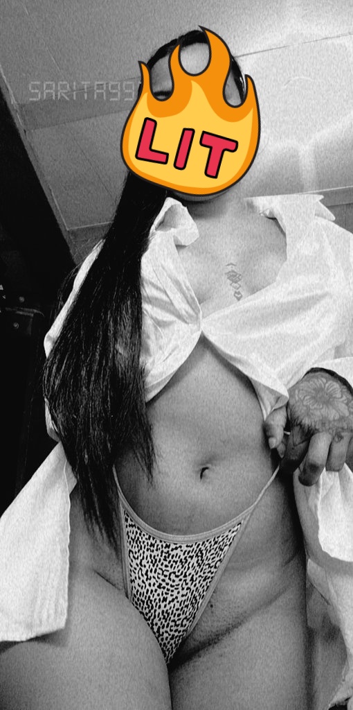 AnacaonaGirl's tweet photo. @LeanEmerson14 Me siguen ? https://t.co/KSSUXaPdyM https://t.co/NPDT714xi6