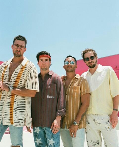 Todavía no es halloween pero ellos ya están disfrazados de lo mejor que nos pudo pasar. ❤  
- 🌻