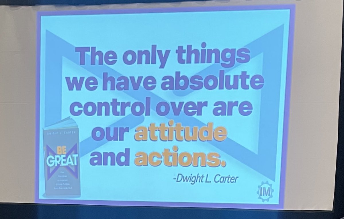 lizcastelline's tweet photo. Great day of learning with @Dwight_Carter! Be GREAT: Five Principles to Improve School Culture From the Inside Out @N2Learning #TXPVI #PI12 https://t.co/IyIIm1fonY
