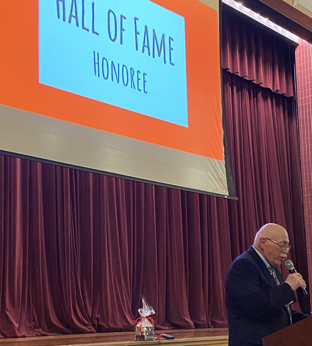 Congratulations to Pete ConCannon on his induction to the North Andover School Committee Educator Hall of Fame-Tonight’s induction was part of our celebration of teachers earning PTS. Simply put-Pete made a difference for 1000’s of students in his career &amp; made NA a better place.