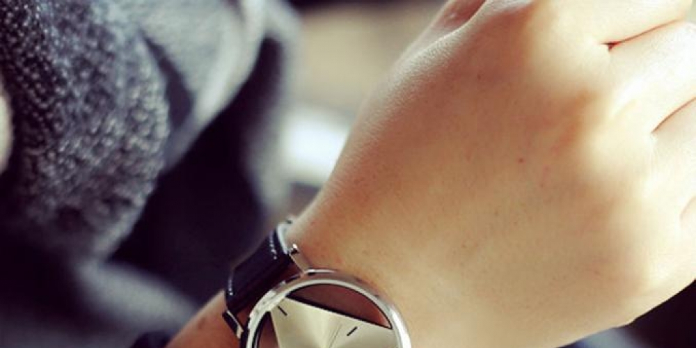 Women's Unique Steel Watch #steampunkhair #steampunkjewelry redgoldsteam.com/womens-unique-…