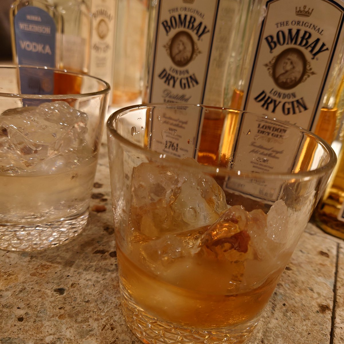 今回も良いお店との出会いがありました☺️✨
今日もまわります😋

＃オギカン
#荻窪で乾杯