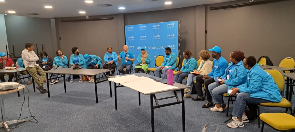 HletaNoni's tweet photo. @Unicef_Swazi on final day of Rights and Results Based refresher training to improve planning, achieving and demonstrating Results for #children
@UEswatini @EswatiniGovern1 @AminaEswatini https://t.co/ZpS4QQ9dTu