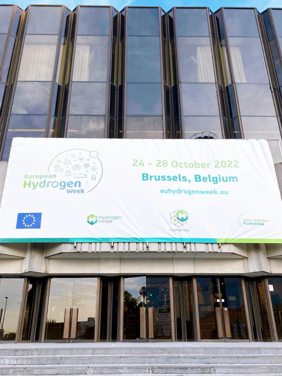 European hydrogen week! Today presenting #heavenn at the review days! #hydrogenvalley #greenhydrogen #noordnederland