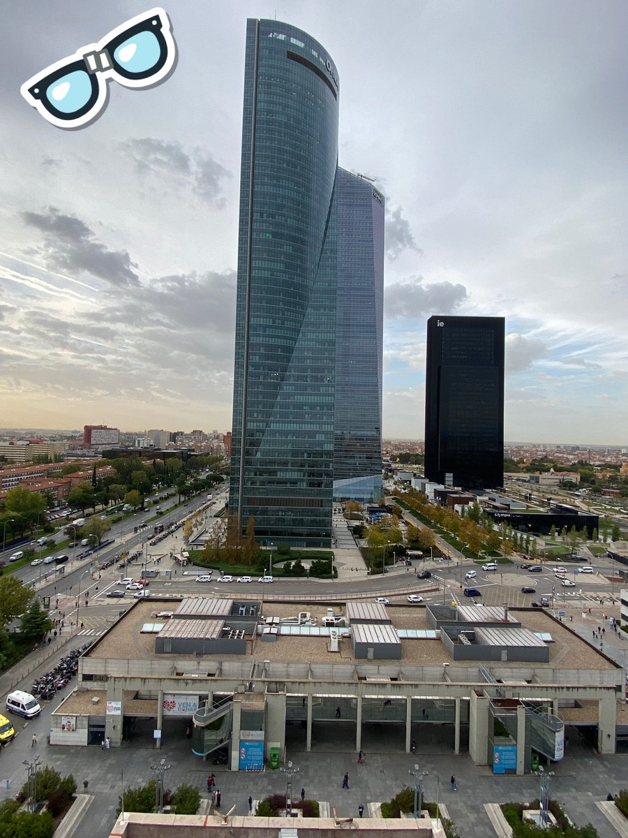 d3ivid's tweet photo. I'm at Hospital Universitario La Paz in Madrid https://t.co/Xmg5dJLZ2H https://t.co/C42wWq5pSB