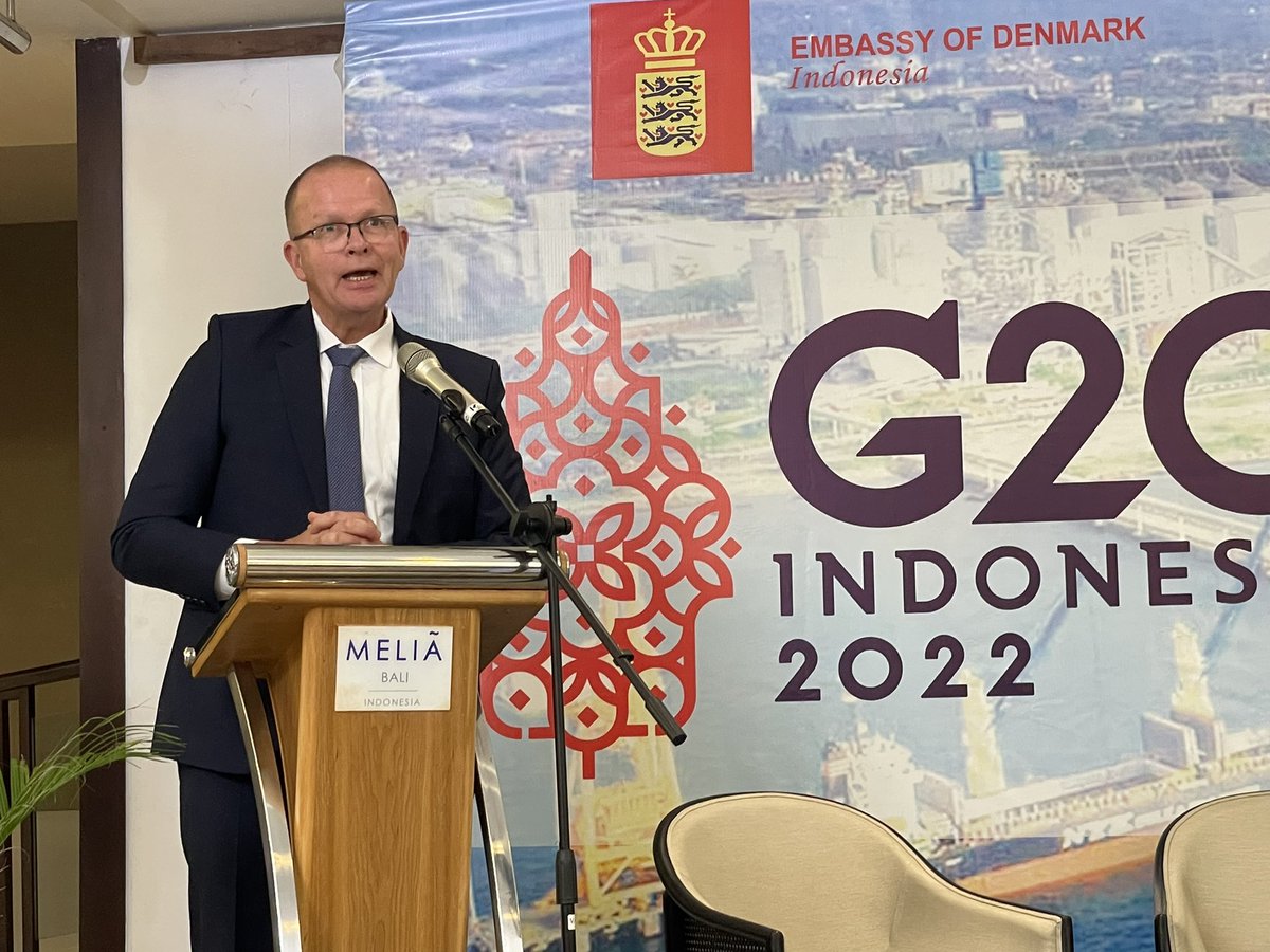 Strong 👊🏻 opening remarks from <a href="/IMOHQ/">International Maritime Organization</a> SG Kitack Lim and <a href="/NordsethDMA/">Andreas Nordseth</a> @DMA_SFS “A revised GHG strategy WILL be agreed by July 2023!” “Two maritime nations - Indonesia 🇮🇩 and Denmark 🇩🇰 - in strong partnership with exchange of knowledge and best practices ⚓️☘️🌏
