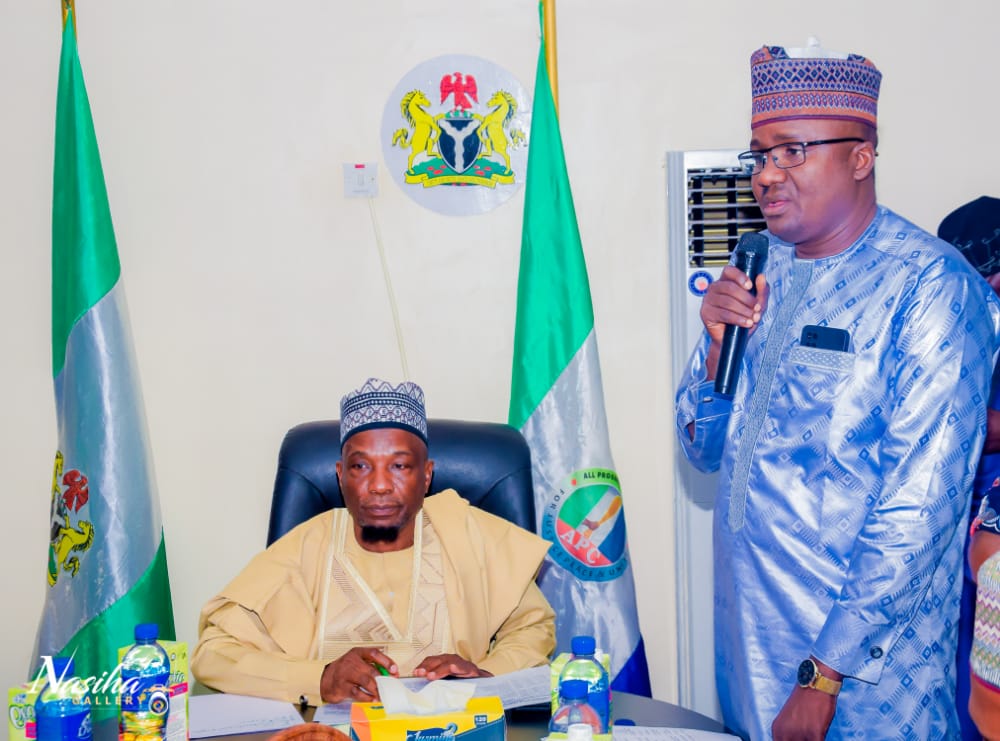 ZamfaraFieldP's tweet photo. Zamfara State Deputy Governor and TFI Chairman declared to vaccinate 1.1 M Children with Measles and Men A in the forthcoming Integrated campaign scheduled to start on the 3rd-8th Nov. 22 https://t.co/p7Cg9GDR72