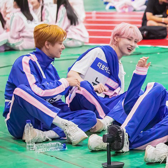 junewfiles's tweet photo. #MAMAVOTE #theboyz https://t.co/NNzOWAb2wz