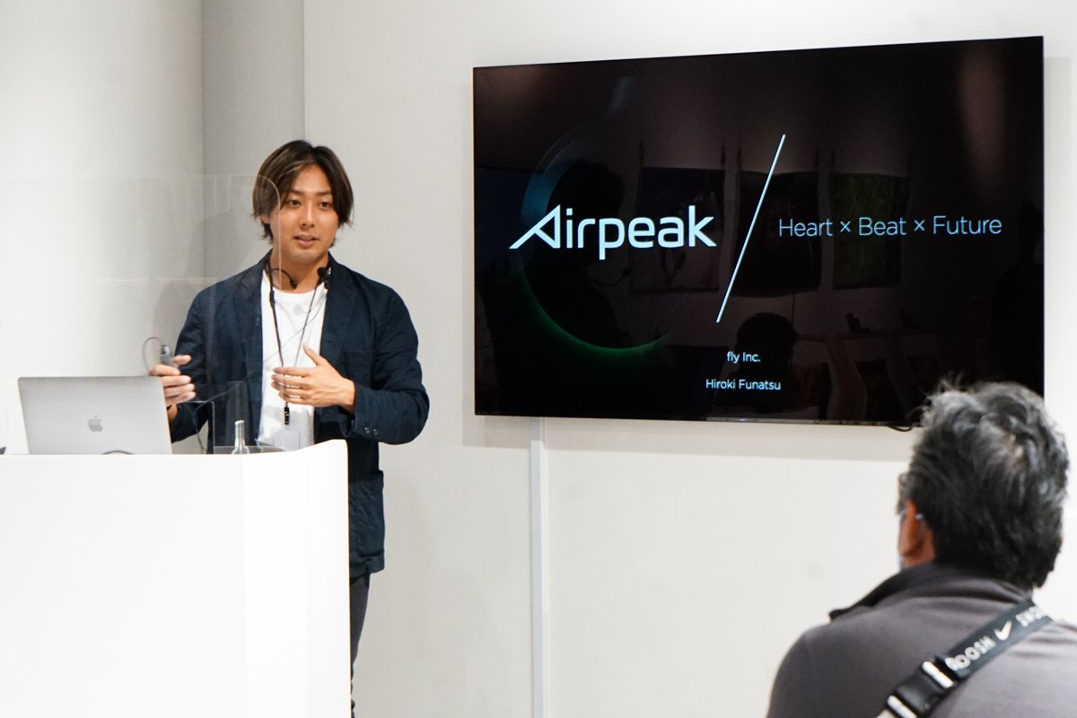 flyInc123's tweet photo. 先日ソニーストア銀座にて行われましたトークショーにご来場いただいた皆様・ソニーストアの皆様、誠にありがとうございました！ご質問を多数いただいたりと、どの回も盛り上がりをみせておりました🔥
今後も様々な現場でAirpeakを活用させていただきます✨
#Airpeak
#SONY 
#ソニー
#ドローン https://t.co/vRjgeyxQ54