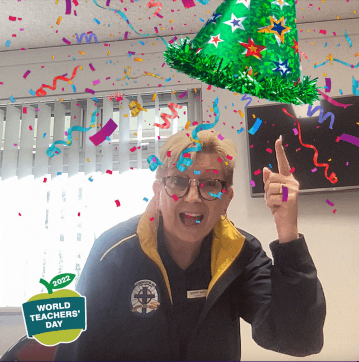 Hats off to all our teachers!@rteulan <a href="/k_foxe/">Karen Foxe</a> <a href="/RebeccaSpeed6/">Rebecca Speed</a> <a href="/K_reynolds2/">Kirsty Reynolds</a> <a href="/jencr67/">Jennifer Crowley</a>