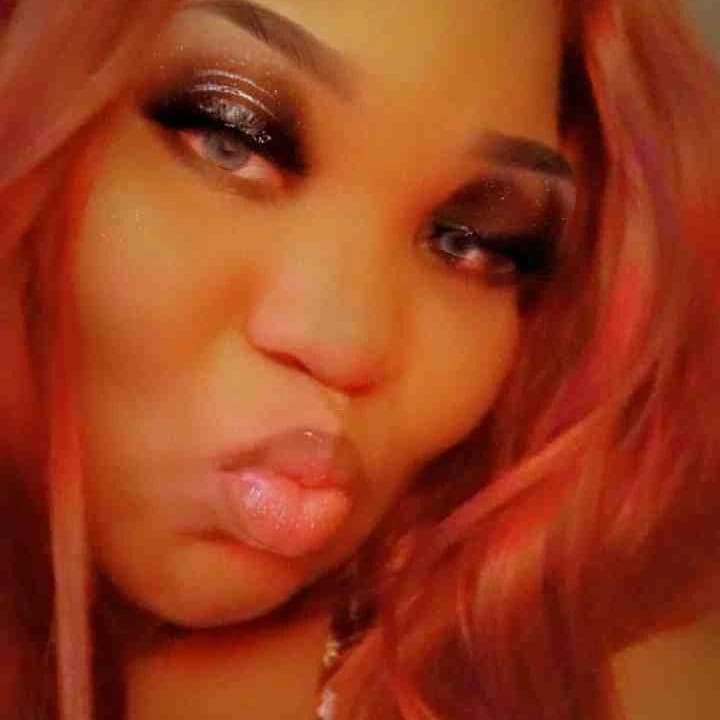 biggest pornstar baby G on Twitter: "Make red look good https://t.co