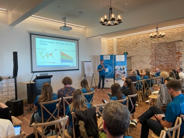 Wal-yan Respiratory Research Centre (@walyancentre) on Twitter photo #WalyanRetreat Raw Data Presentation 5 ā Great presentation by <a href="/D_J_Martino/">David Martino</a> on āEpigenetic contribution to immunity in newbornsā.
#lungs #research #Wadjemup #Rottnest #WalyanRetreat Raw Data Presentation 5 ā Great presentation by <a href="/D_J_Martino/">David Martino</a> on āEpigenetic contribution to immunity in newbornsā.
#lungs #research #Wadjemup #Rottnest