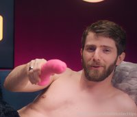 Linus LinusMediaGroup tweet media