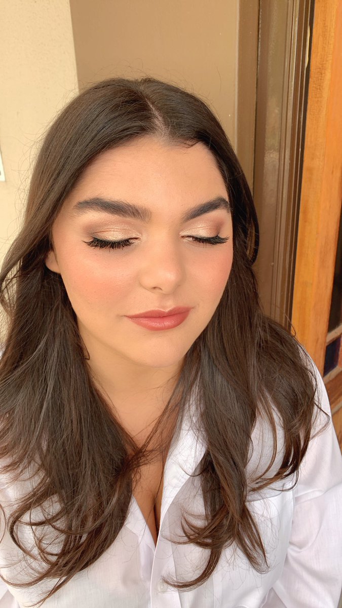 Beautiful young lady #makeup #makeupartist #NaturalBeauty #capetownmakeupartist #makeupartistsouthafrica