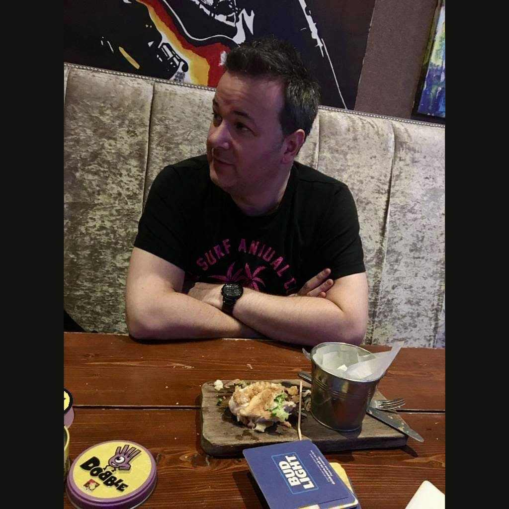DetroitSoulUK's tweet photo. Friendship isn't about who you've known the longest, it's about who's still your friend after a game of Dobble! Possibly why Darren is sat alone 😂 #dobble #competitive #giglife #bandlife https://t.co/4zy3sNText