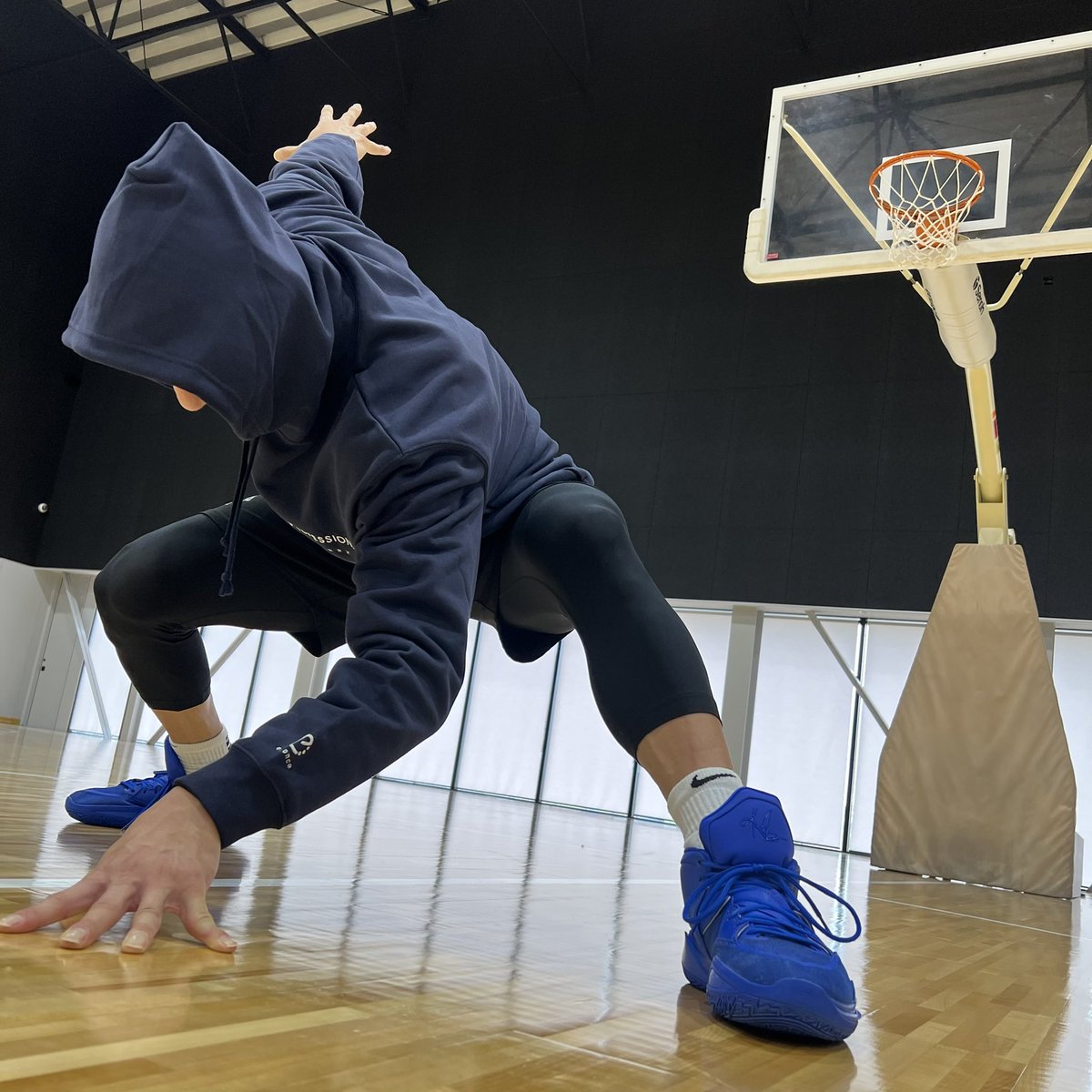 tomokazu_abe_7's tweet image. 文男から嬉しいプレゼントが😊
あつしさんとか三遠組がみんなでヒーローみたいなポーズやったけん俺も一人で大好きなヒーローのポーズ。さてなんでしょう。笑
文男ありがと👍

#beprofessional
#enonce